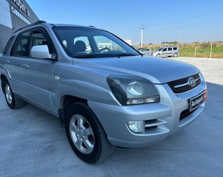 Сірий Кіа Sportage, об'ємом двигуна 2 л та пробігом 315 тис. км за 7690 $, фото 2 на Automoto.ua