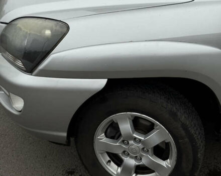 Серый Киа Sportage, объемом двигателя 2 л и пробегом 268 тыс. км за 7000 $, фото 3 на Automoto.ua