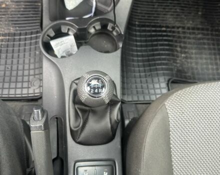 Сірий Кіа Sportage, об'ємом двигуна 2 л та пробігом 124 тис. км за 8300 $, фото 8 на Automoto.ua