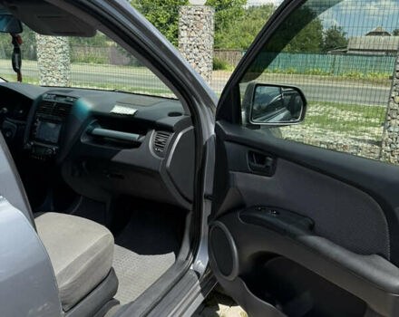 Серый Киа Sportage, объемом двигателя 1.98 л и пробегом 269 тыс. км за 8000 $, фото 15 на Automoto.ua