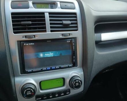 Сірий Кіа Sportage, об'ємом двигуна 1.99 л та пробігом 258 тис. км за 8500 $, фото 3 на Automoto.ua