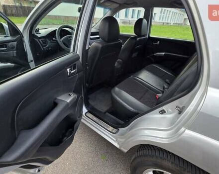 Кіа Sportage 2008 у Шостке на Automoto.ua Сірий Кіа Sportage, об'ємом двигуна 2 л та пробігом 180 тис. км за 8500 $, фото 13 на Automoto.ua