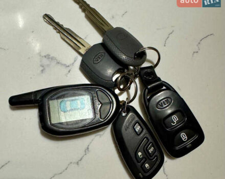 Серый Киа Sportage, объемом двигателя 2 л и пробегом 208 тыс. км за 6999 $, фото 32 на Automoto.ua