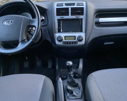 Серый Киа Sportage, объемом двигателя 2 л и пробегом 171 тыс. км за 7850 $, фото 16 на Automoto.ua