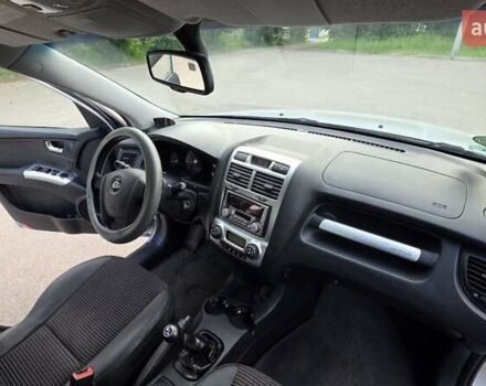 Кіа Sportage 2008 у Шостке на Automoto.ua Сірий Кіа Sportage, об'ємом двигуна 2 л та пробігом 180 тис. км за 8500 $, фото 20 на Automoto.ua