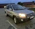 Киа Sportage 2008 в Василькове на Automoto.ua Серый Киа Sportage, объемом двигателя 2 л и пробегом 215 тыс. км за 3500 $, фото 1 на Automoto.ua