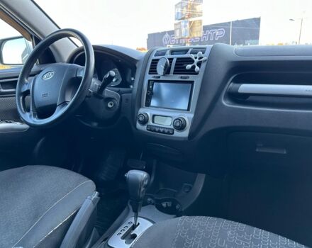 Сірий Кіа Sportage, об'ємом двигуна 2 л та пробігом 315 тис. км за 7690 $, фото 13 на Automoto.ua