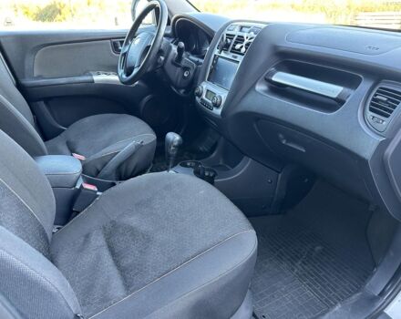 Сірий Кіа Sportage, об'ємом двигуна 2 л та пробігом 315 тис. км за 7690 $, фото 11 на Automoto.ua