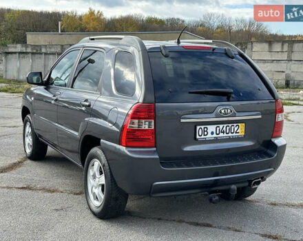 Серый Киа Sportage, объемом двигателя 2 л и пробегом 167 тыс. км за 7600 $, фото 8 на Automoto.ua