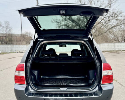 Серый Киа Sportage, объемом двигателя 2.7 л и пробегом 281 тыс. км за 7800 $, фото 8 на Automoto.ua