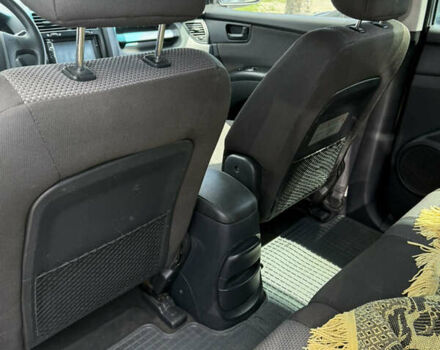 Серый Киа Sportage, объемом двигателя 1.98 л и пробегом 269 тыс. км за 8000 $, фото 13 на Automoto.ua