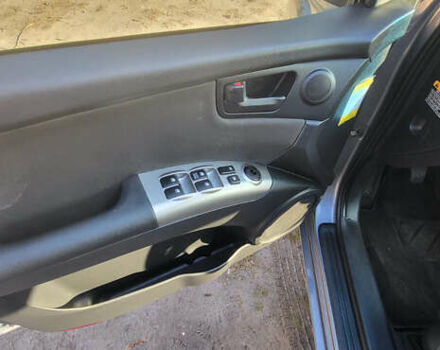 Сірий Кіа Sportage, об'ємом двигуна 2 л та пробігом 199 тис. км за 8690 $, фото 15 на Automoto.ua