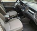 Серый Киа Sportage, объемом двигателя 2 л и пробегом 219 тыс. км за 7800 $, фото 4 на Automoto.ua