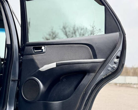 Серый Киа Sportage, объемом двигателя 2.7 л и пробегом 281 тыс. км за 7800 $, фото 24 на Automoto.ua