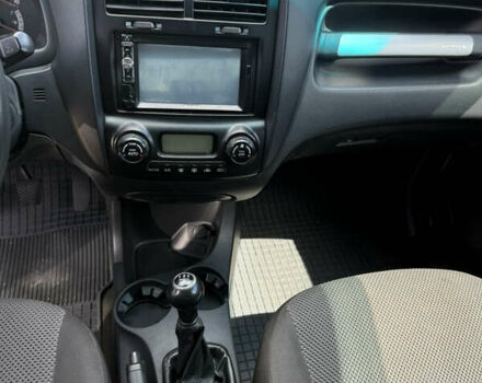 Серый Киа Sportage, объемом двигателя 1.98 л и пробегом 269 тыс. км за 8000 $, фото 10 на Automoto.ua