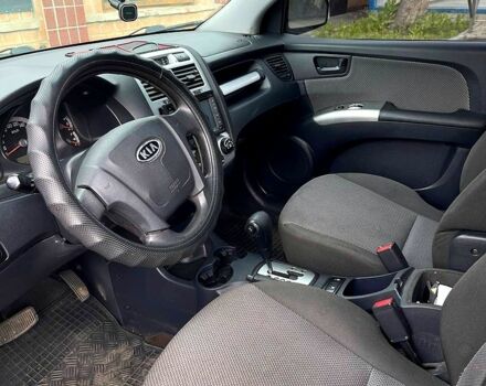 Кіа Sportage 2008 у Харкові на Automoto.ua Сірий Кіа Sportage, об'ємом двигуна 2 л та пробігом 152 тис. км за 8200 $, фото 4 на Automoto.ua