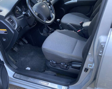 Серый Киа Sportage, объемом двигателя 2 л и пробегом 171 тыс. км за 7850 $, фото 10 на Automoto.ua