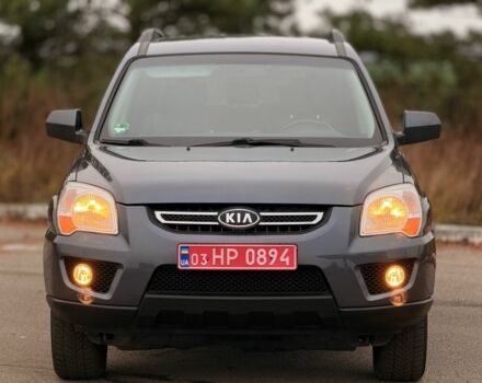 Серый Киа Sportage, объемом двигателя 2 л и пробегом 228 тыс. км за 8600 $, фото 1 на Automoto.ua