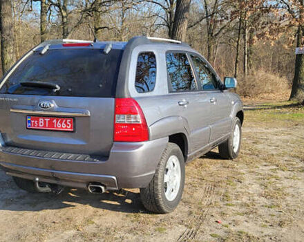 Сірий Кіа Sportage, об'ємом двигуна 2 л та пробігом 199 тис. км за 8690 $, фото 5 на Automoto.ua