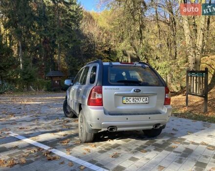Серый Киа Sportage, объемом двигателя 2 л и пробегом 118 тыс. км за 7800 $, фото 4 на Automoto.ua