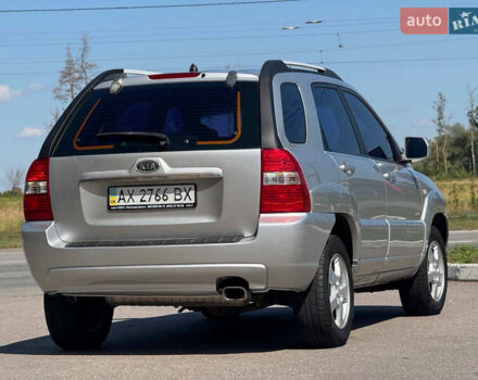 Серый Киа Sportage, объемом двигателя 2 л и пробегом 208 тыс. км за 6999 $, фото 34 на Automoto.ua