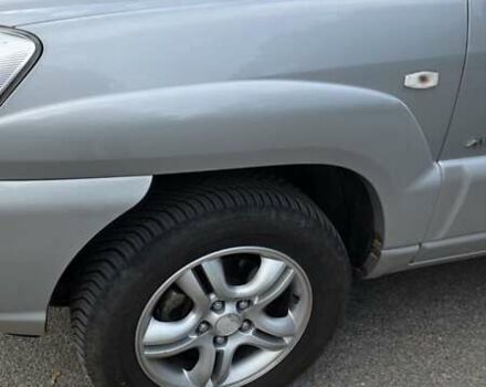 Кіа Sportage 2008 у Шостке на Automoto.ua Сірий Кіа Sportage, об'ємом двигуна 2 л та пробігом 180 тис. км за 8500 $, фото 7 на Automoto.ua