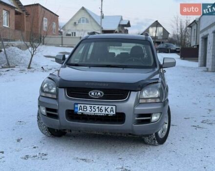 Серый Киа Sportage, объемом двигателя 2 л и пробегом 235 тыс. км за 6999 $, фото 1 на Automoto.ua