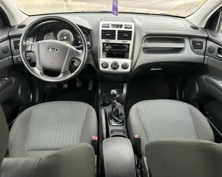 Сірий Кіа Sportage, об'ємом двигуна 2 л та пробігом 239 тис. км за 7950 $, фото 15 на Automoto.ua