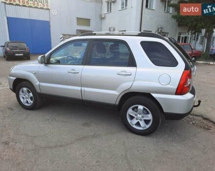 Серый Киа Sportage, объемом двигателя 2 л и пробегом 186 тыс. км за 9100 $, фото 11 на Automoto.ua