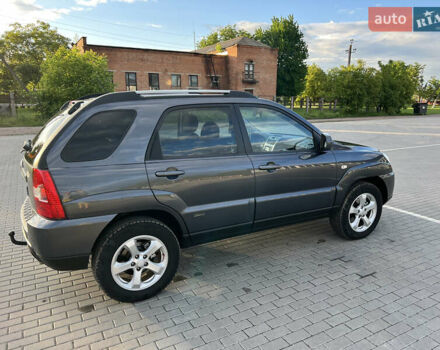 Серый Киа Sportage, объемом двигателя 1.99 л и пробегом 270 тыс. км за 9000 $, фото 11 на Automoto.ua