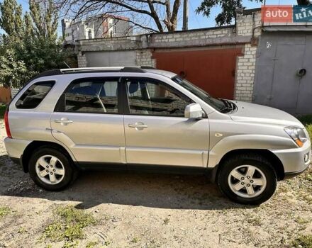 Серый Киа Sportage, объемом двигателя 2 л и пробегом 85 тыс. км за 9689 $, фото 1 на Automoto.ua