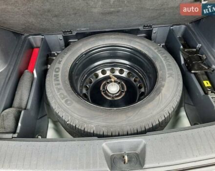 Серый Киа Sportage, объемом двигателя 2 л и пробегом 186 тыс. км за 9100 $, фото 109 на Automoto.ua