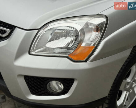 Серый Киа Sportage, объемом двигателя 2 л и пробегом 86 тыс. км за 10200 $, фото 34 на Automoto.ua