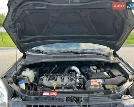 Серый Киа Sportage, объемом двигателя 1.99 л и пробегом 270 тыс. км за 9000 $, фото 17 на Automoto.ua