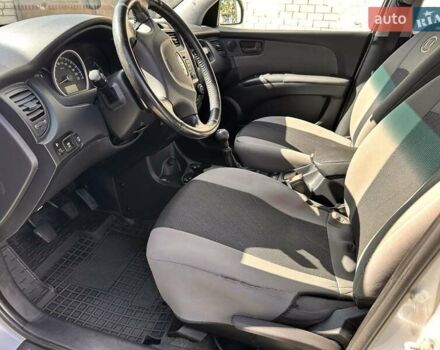 Серый Киа Sportage, объемом двигателя 2 л и пробегом 85 тыс. км за 9689 $, фото 5 на Automoto.ua