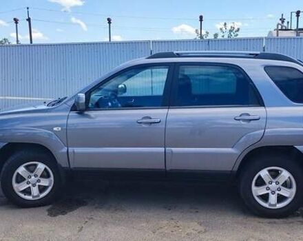 Серый Киа Sportage, объемом двигателя 2 л и пробегом 172 тыс. км за 9300 $, фото 2 на Automoto.ua