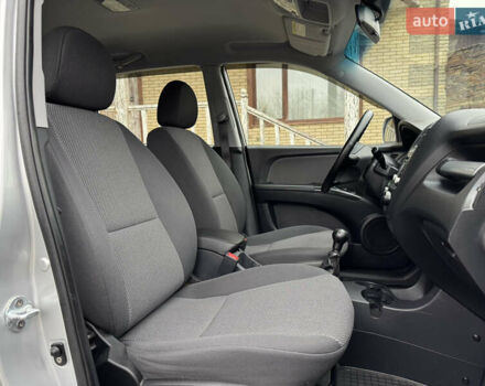 Серый Киа Sportage, объемом двигателя 2 л и пробегом 86 тыс. км за 10200 $, фото 21 на Automoto.ua