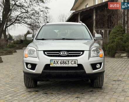 Серый Киа Sportage, объемом двигателя 2 л и пробегом 86 тыс. км за 10200 $, фото 1 на Automoto.ua