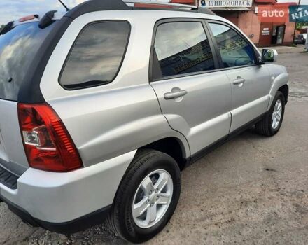 Серый Киа Sportage, объемом двигателя 2 л и пробегом 186 тыс. км за 9100 $, фото 111 на Automoto.ua