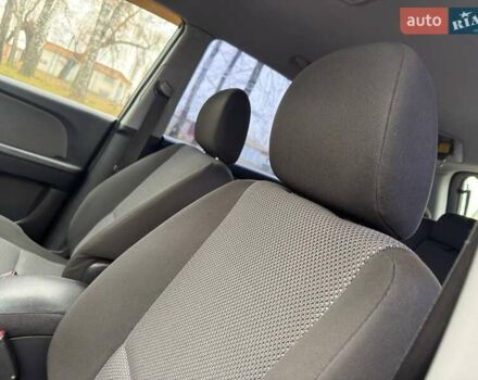 Серый Киа Sportage, объемом двигателя 2 л и пробегом 165 тыс. км за 7490 $, фото 16 на Automoto.ua