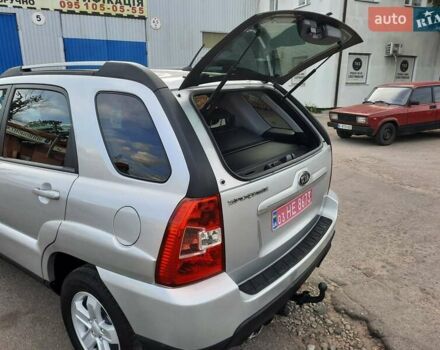 Серый Киа Sportage, объемом двигателя 2 л и пробегом 186 тыс. км за 9100 $, фото 98 на Automoto.ua