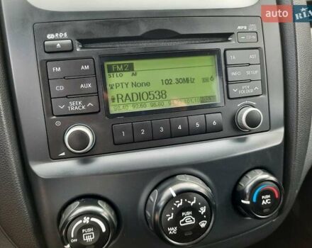 Серый Киа Sportage, объемом двигателя 2 л и пробегом 186 тыс. км за 9100 $, фото 59 на Automoto.ua