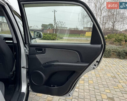 Серый Киа Sportage, объемом двигателя 2 л и пробегом 86 тыс. км за 10200 $, фото 20 на Automoto.ua