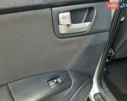 Серый Киа Sportage, объемом двигателя 2 л и пробегом 186 тыс. км за 9100 $, фото 73 на Automoto.ua