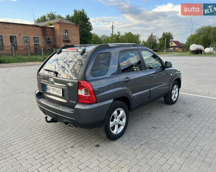 Серый Киа Sportage, объемом двигателя 1.99 л и пробегом 270 тыс. км за 9000 $, фото 8 на Automoto.ua