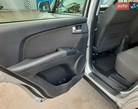 Серый Киа Sportage, объемом двигателя 2 л и пробегом 186 тыс. км за 9100 $, фото 74 на Automoto.ua