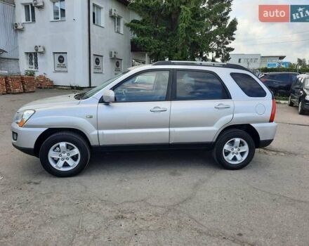 Серый Киа Sportage, объемом двигателя 2 л и пробегом 186 тыс. км за 9100 $, фото 10 на Automoto.ua