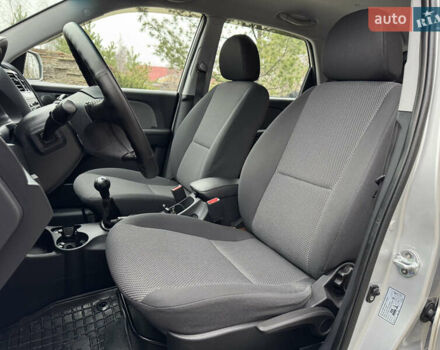 Серый Киа Sportage, объемом двигателя 2 л и пробегом 86 тыс. км за 10200 $, фото 13 на Automoto.ua