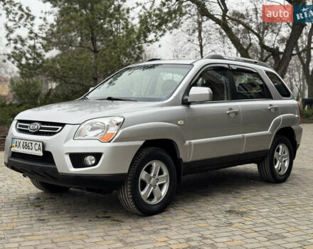 Серый Киа Sportage, объемом двигателя 2 л и пробегом 86 тыс. км за 10200 $, фото 11 на Automoto.ua