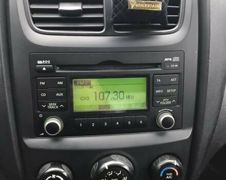 Сірий Кіа Sportage, об'ємом двигуна 2 л та пробігом 180 тис. км за 8890 $, фото 15 на Automoto.ua